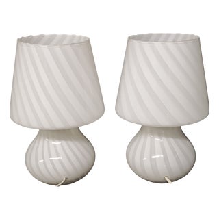 Mushroom Table Lamps in Murano Glass, 1960s, Set of 2 For Sale