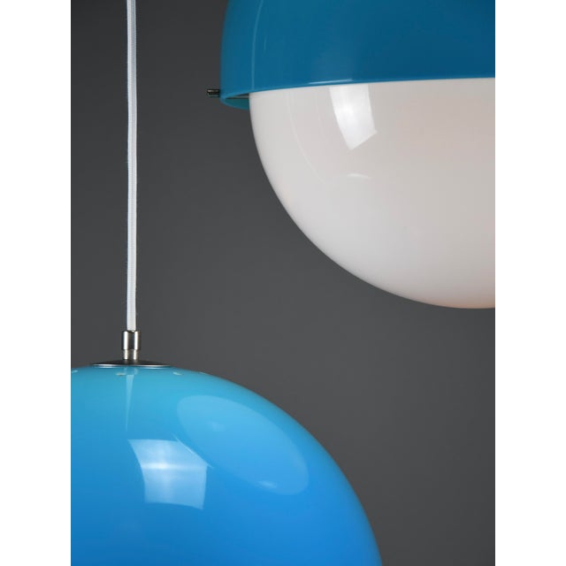 Model 4021 Blue Methacrylate Pendant Lamp by Luigi Bandini Buti for Kartell, Italy, 1960s For Sale - Image 11 of 18