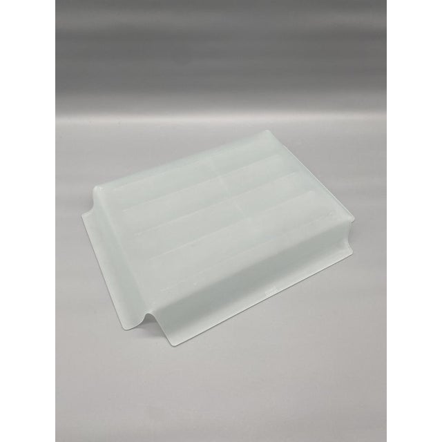 Frosted Glass Trays by Michele de Lucchi for Produzione Privata, 1990s, Set of 2 For Sale - Image 10 of 17