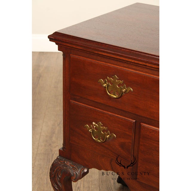 Kittinger Colonial Williamsburg Mahogany Chippendale Style Lowboy For Sale - Image 9 of 12