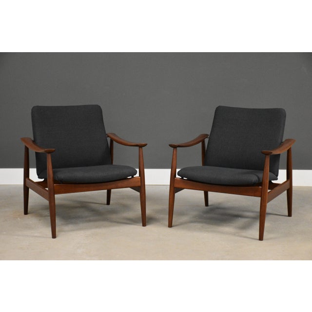 Mid-Century Modern 1950s Finn Juhl 138 Easy Lounge Chairs for France and Son- A Pair For Sale - Image 3 of 11