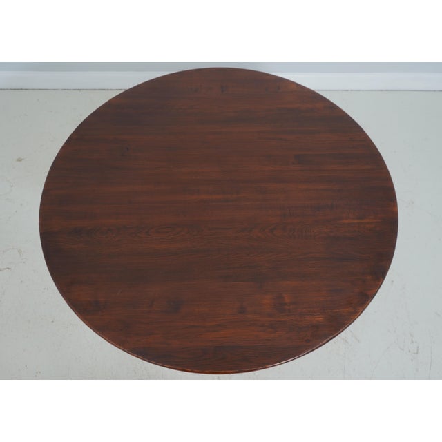 1900 - 1909 Antique English Oak Tilt-Top Round Breakfast Table For Sale - Image 5 of 16