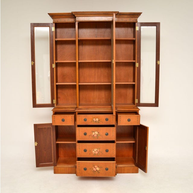Georgian Painted Satinwood Display Bookcase, 1950s For Sale - Image 3 of 13