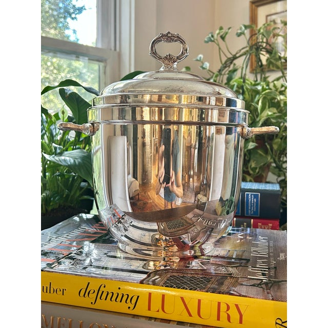 Rococo Vintage 1970’s Sheridan Taunton Attributed Silverplate Ice Bucket With Milk Glass Liner For Sale - Image 3 of 12
