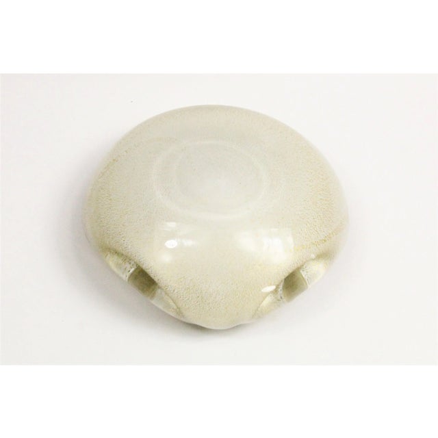 Vintage 50s Alfredo Barbini Murano Glass Gold Flake Clam Shell Bowl or Ashtray For Sale In New York - Image 6 of 7