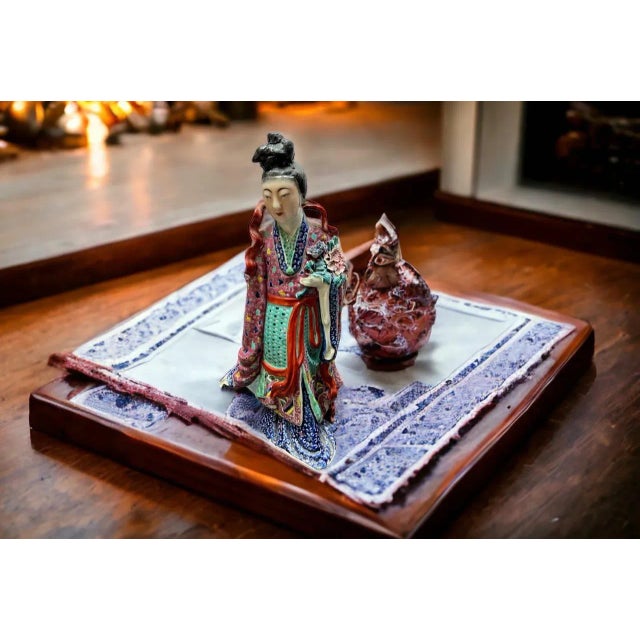 Early 20th Century Early 20th Century Early Republic Period, Chinese Famille Rose Porcelain Figure of Late Qing Lady For Sale - Image 5 of 10