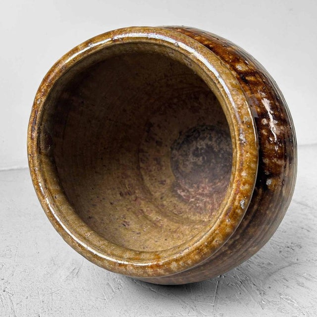 Japanese Late Meiji Earthenware Vase For Sale - Image 16 of 18