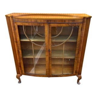 Early 20th Century Antique Queen Anne Style Mahogany and Walnut Bookcase. For Sale