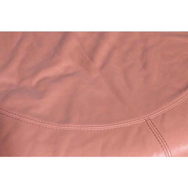 Pink Vintage Italian Lounge Set in Rose Pink Leather, 1970s, Set of 4 For Sale - Image 8 of 18