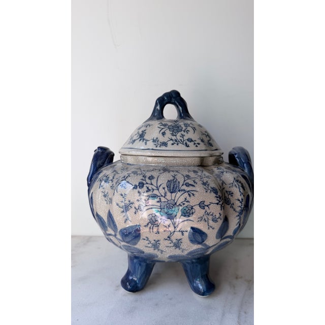Chinoiserie Vintage Chinoiserie Blue and White Ceramic Covered Footed Soup Tureen With Lid | Crackle Glaze Floral Decorative Centerpiece Pot For Sale - Image 3 of 14