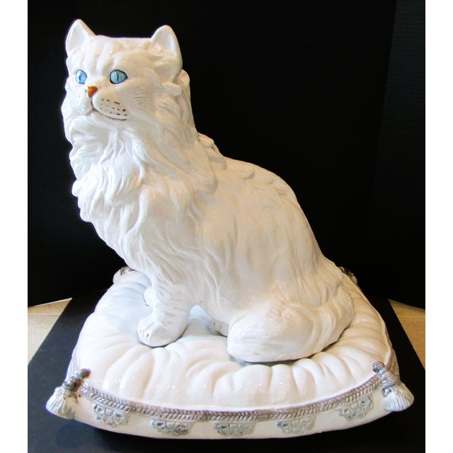 This vintage Italian terra-cotta two-piece Persian white cat on a pillow sculpture from the 1960s exudes a charming and...