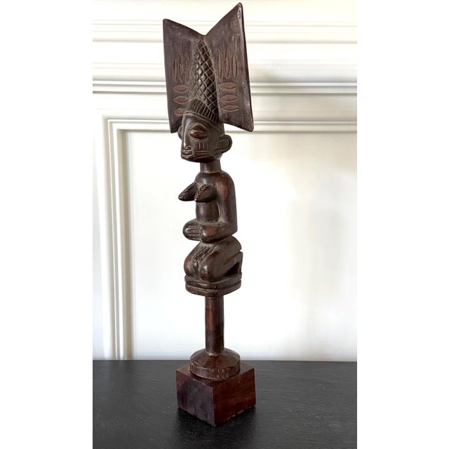 Tribal African Carved Female Statue Yoruba Ose Sango Staff For Sale - Image 3 of 14