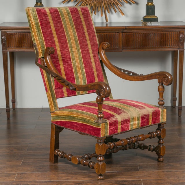 Wood French Louis XIV Style 19th Century Reclining Armchair with Turned Base For Sale - Image 7 of 12