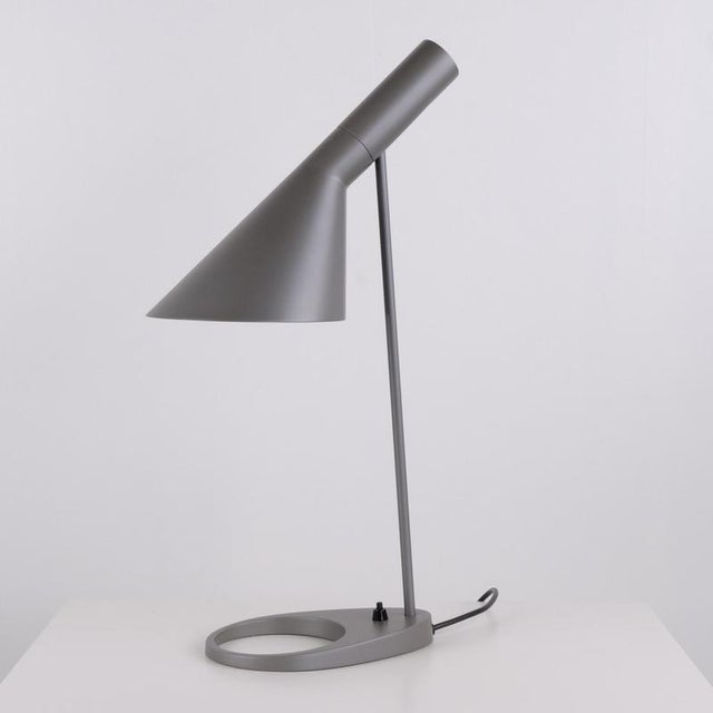 Metal Aj Table Lamp in Grey by Arne Jacobsen for Louis Poulsen, 1957 For Sale - Image 7 of 13
