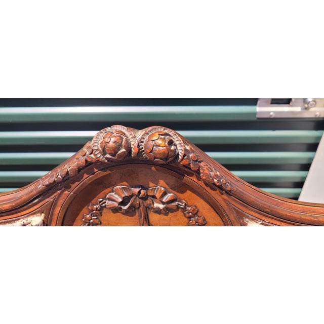Wood Fine Pair 1930s French Scoop Medalion Twin Beds For Sale - Image 7 of 18