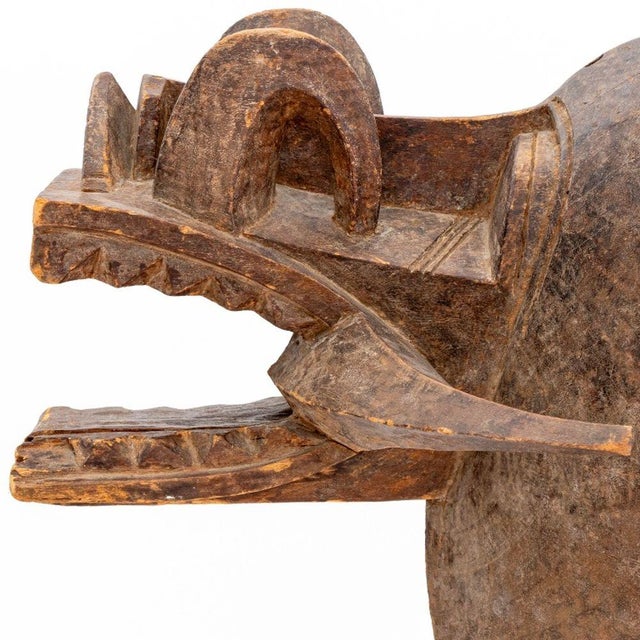 Senufo "Wanyugo" Firespitter Helmet Mask, 19th C. For Sale In New York - Image 6 of 7