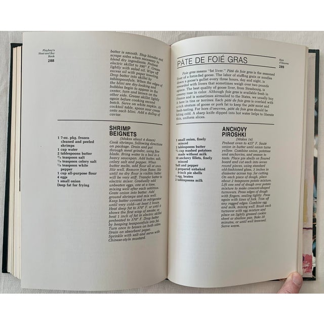 1970s 1975 Playboy's Host and Bar Book For Sale - Image 5 of 7