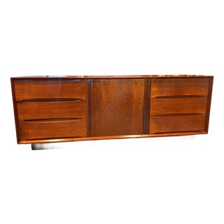 Vintage Danish Modern Rosewood Dresser or Sideboard by Dyrlund, Denmark For Sale