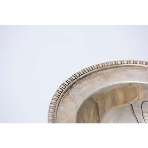 Plain Silver Candy Box, in Very Good conditions. Designed 1920 to 1949 This piece has an attribution mark, I am sure that...