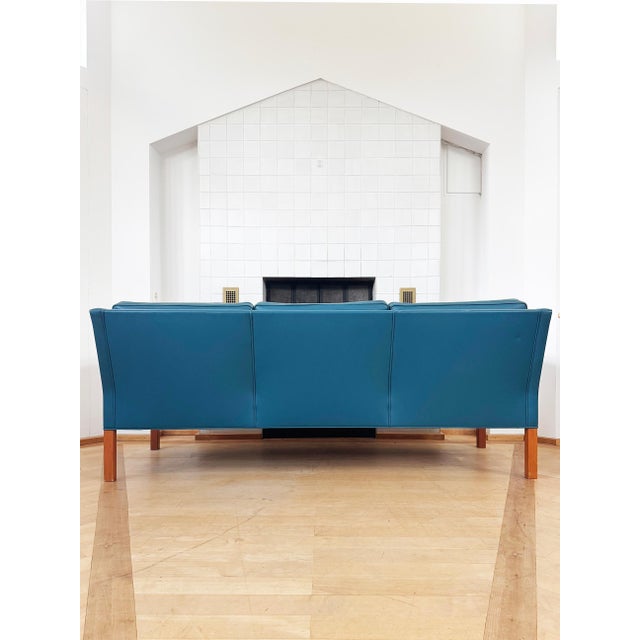 1970s Attributed to Børge Mogensen 2323 3-seat Petrol Blue Deep Teal Bison leather sofa Fredericia For Sale - Image 14 of 14