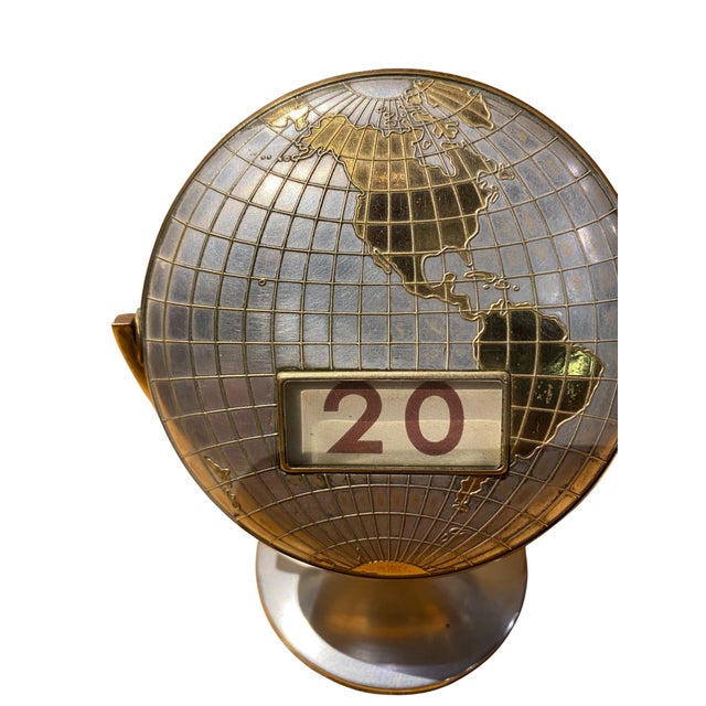 Mid-Century Modern Perpetual Globe Flip Calendar For Sale - Image 4 of 11