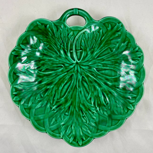 Mid 19th Century 19th C. Wedgwood Green Glazed Majolica Handled Leaf and Basket Shallow Bowl Server For Sale - Image 5 of 13