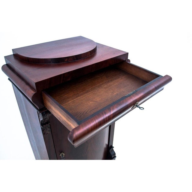 Biedermeier Cabinet, Northern Europe, 1860s For Sale - Image 3 of 11