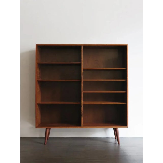 Scandinavian Bookshelf by Poul Hundevad for Hundevad & Co., 1960s For Sale - Image 16 of 16