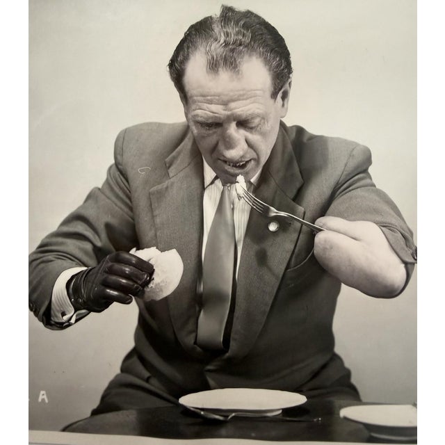 Orthopedics, Prostheses, Wooden Leg: A unique photo collection on the history of orthopedics from 1930 onwards. At least...