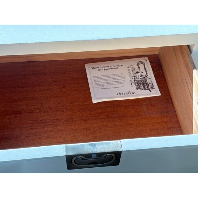 Silver Mid-Century Modern Henredon "Bel Air" Campaign Style Creamy White Nightstands - A Pair For Sale - Image 8 of 8