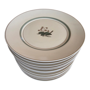 Royal Copenhagen Quaking Grass Pattern Dinner Plates 12