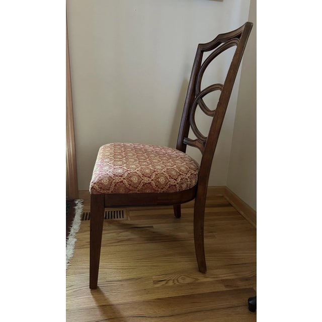 Henredon George III Style Bowl Back Dining Chairs - Three Available in nearly perfect condition (note top of back missing...