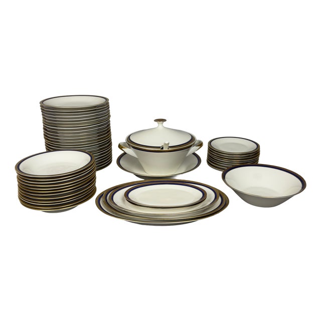 Porcelain Dinnerware Set from Bavaria Regenthal, Set of 57 For Sale