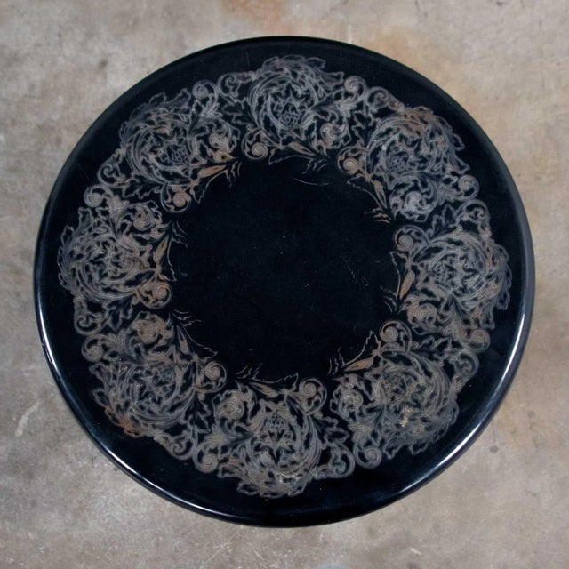 Neoclassic Hollywood RegencyPedestal Side Table Round Gilded Plaster & Black Composit Top For Sale - Image 4 of 13