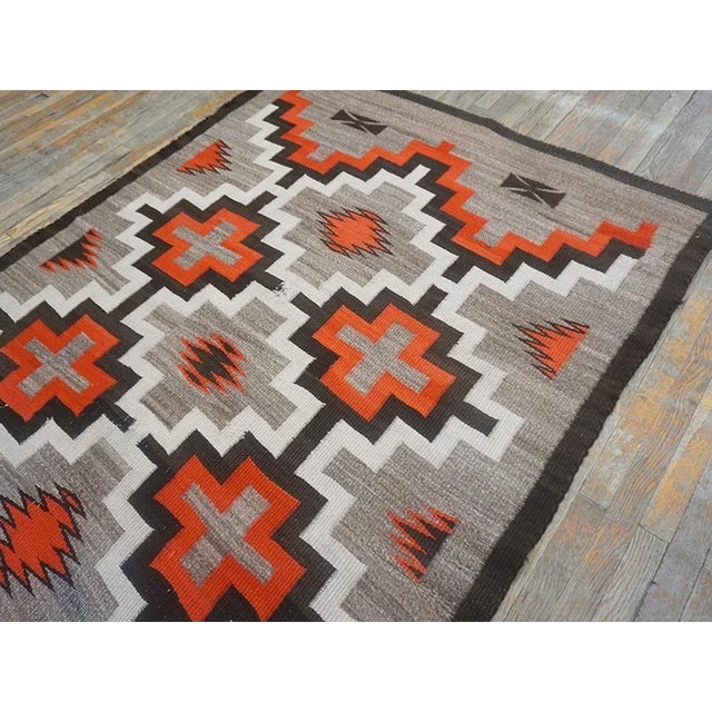 Early 20th Century Navajo rug ( 5'2" x 7'9" - 157 x 236 ) For Sale - Image 4 of 5
