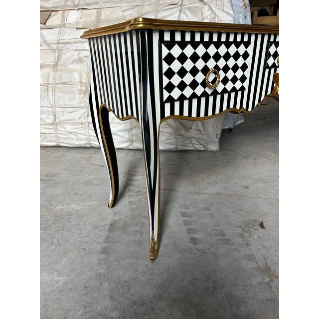 1960s 1960s Unique Louis XV Courtly checkered Handmade 3 drawers console Table- Blk|Wht|gld For Sale - Image 5 of 5