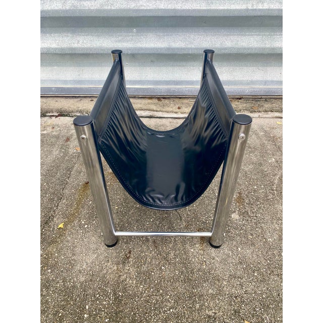 Plastic 1970s Chrome and Black Vinyl Rack Magazine. For Sale - Image 7 of 12