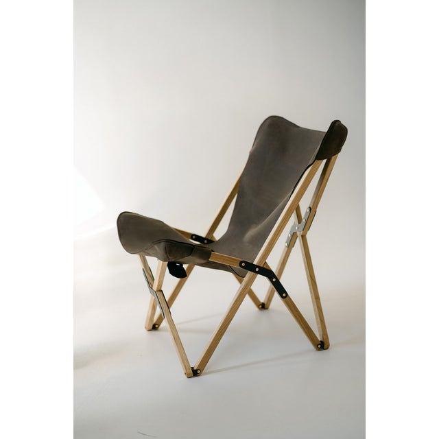 Brass Modern Tripolina Folding Chair in Oak, Leather & Brass For Sale - Image 8 of 11