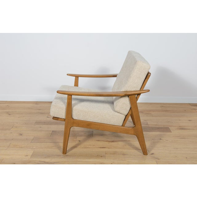 Mid-Century Modern Polish Model 5825 Chairs, 1960s, Set of 2 For Sale - Image 10 of 18