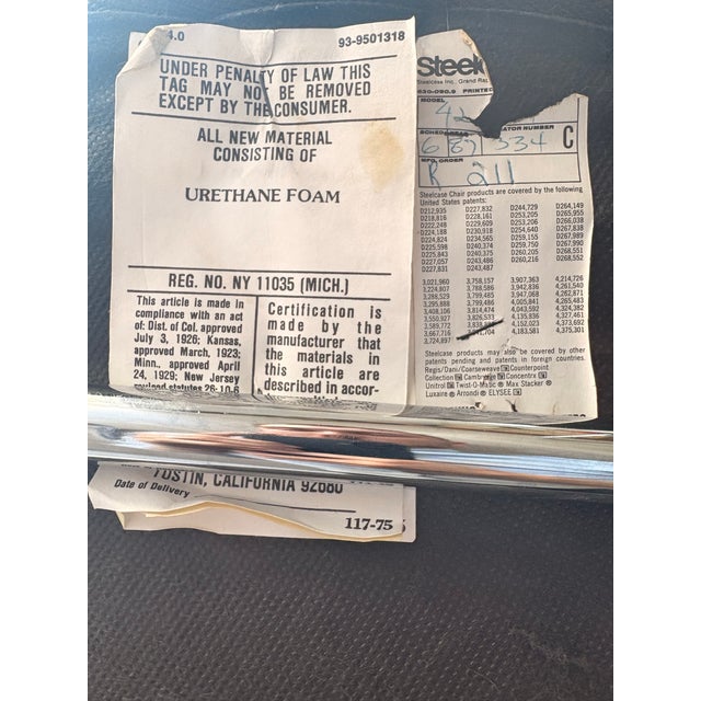 Steelcase Pair of 1987 Steelcase 421 Brown Wool Tweed For Sale - Image 4 of 4