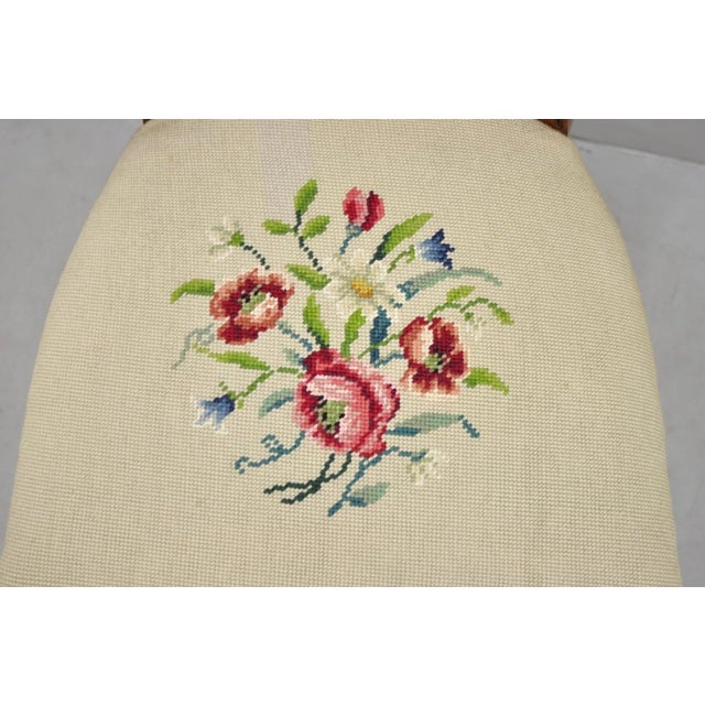 Antique Victorian Carved Walnut French Tapestry Parlor Side Chairs - Set of 4 For Sale - Image 11 of 15