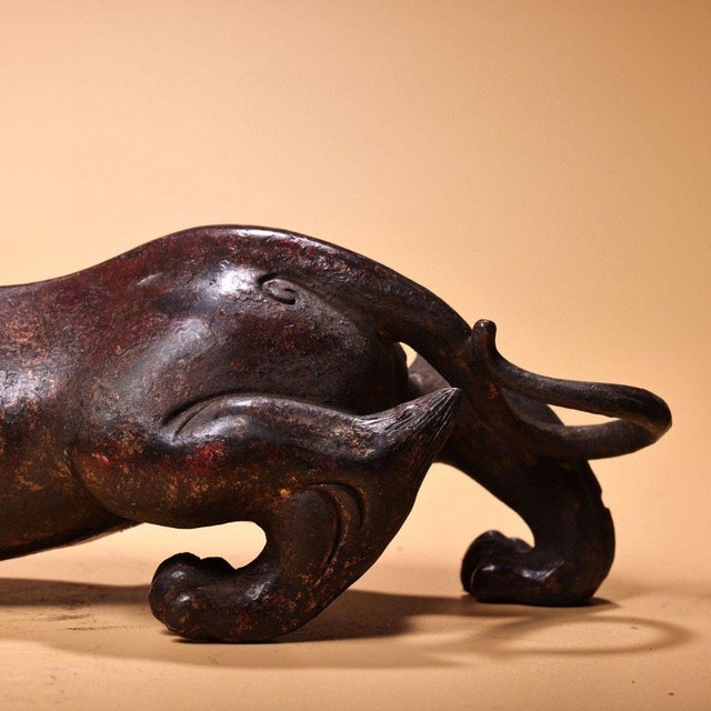 Vintage Bronze Recumbent Beast Statue - Gilt Animal Figurine For Sale In Los Angeles - Image 6 of 10