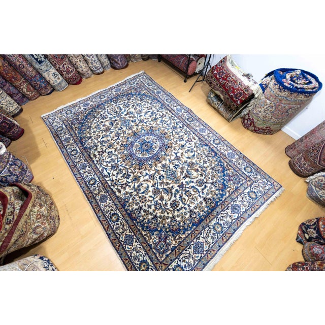Middle Eastern Hand-Knotted Rug with Lachak-Toranj Medallion with Silk For Sale - Image 4 of 13