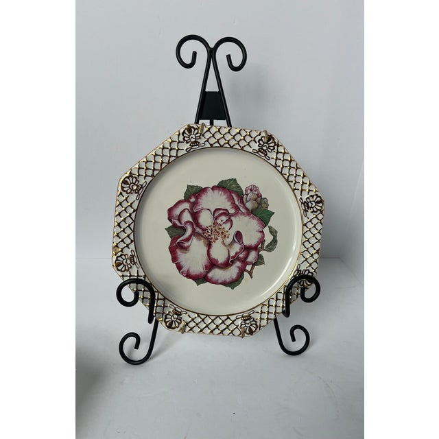 Historic Charleston Foundation Gold Trimmed Prehung Plates Featuring