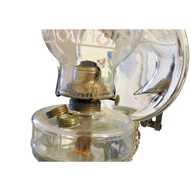 Victorian Antique Wall Bracket Oil Lamp in Cast Iron For Sale - Image 3 of 3