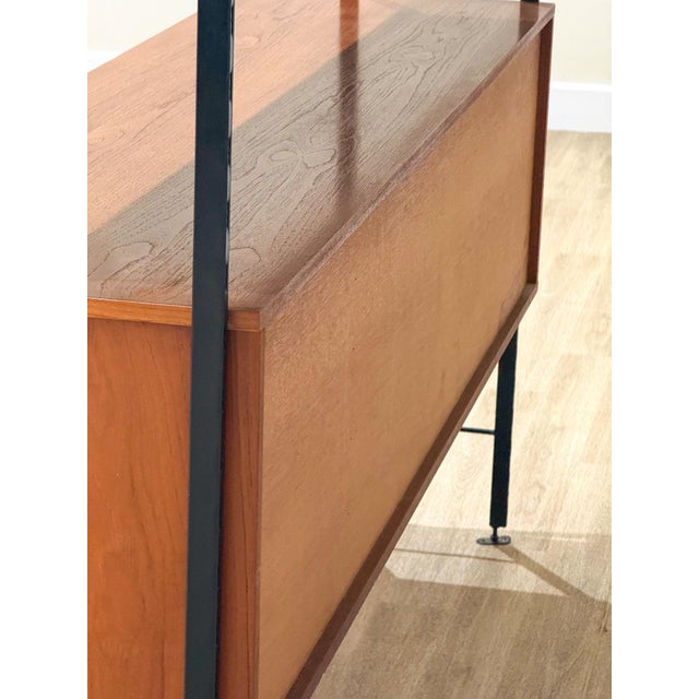 1960s Teak Modular Bookcase by Avalon, England, 1960, Set of 3 For Sale - Image 5 of 13