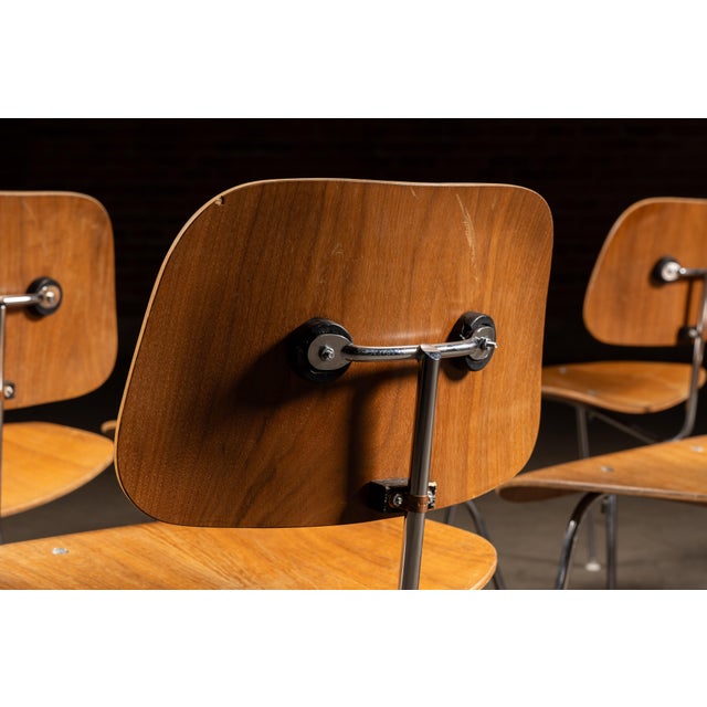 Set of Six Mid-Century Eames DCM Dining Chairs by Herman Miller For Sale - Image 15 of 18