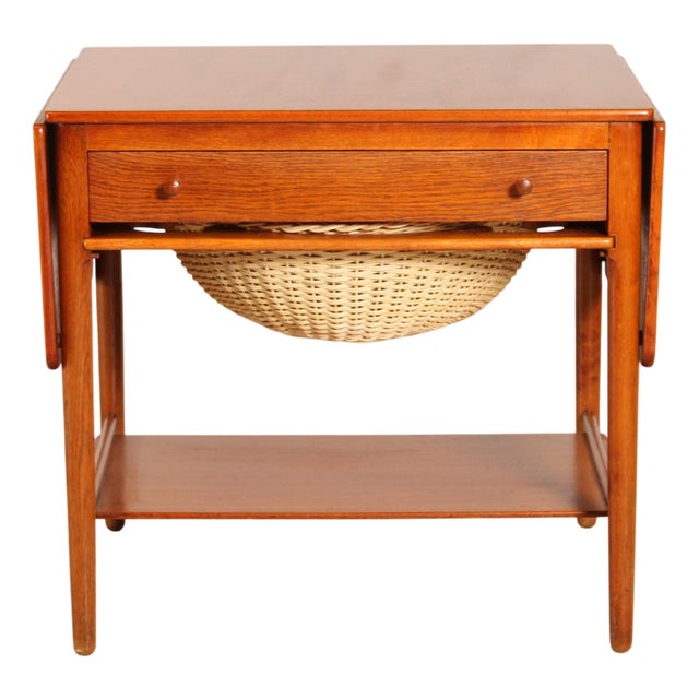 Mid-Century Danish AT33 Sewing Table in Oak and Teak by Hans J. Wegner for Andreas Tuck, 1960s For Sale