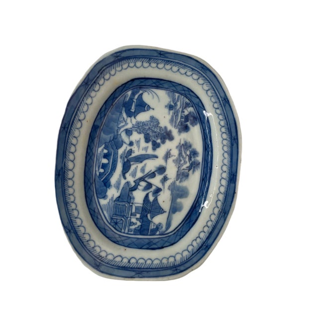 Antique Chinese blue canton small tureen/gravy boat with under plate For Sale - Image 4 of 5