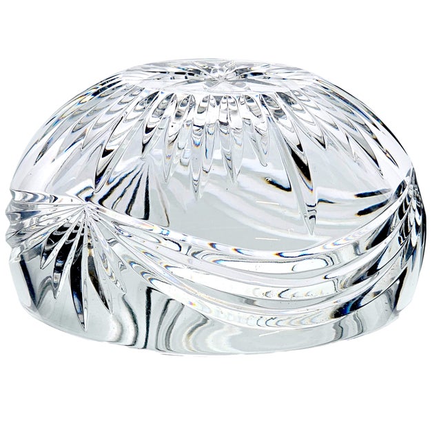 Glass Late 20th Century Marquis by Waterford “Calais” Cut Crystal Bowl With Starburst Base, Signed, 6-Inch For Sale - Image 7 of 8